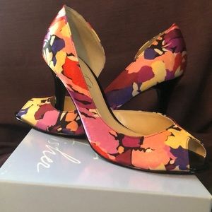 Marc Fisher Peep Toe Pump
